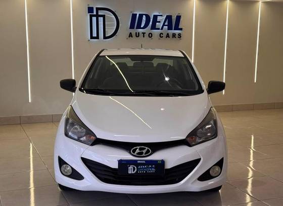 HYUNDAI HB20S 1.0 COMFORT PLUS 12V FLEX 4P MANUAL